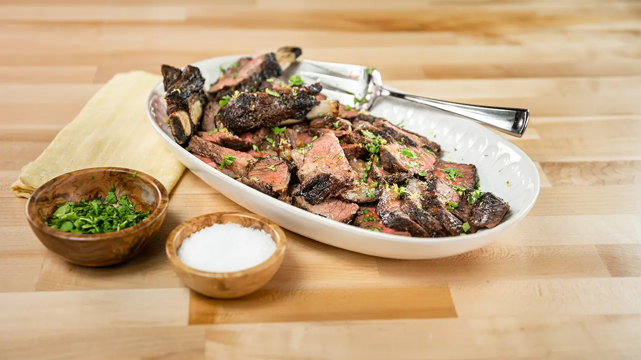 Marinated and Grilled Beef Short Ribs with Cilantro and Lemon
