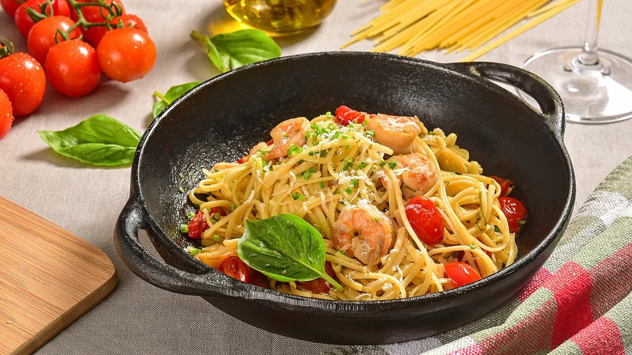 onepotlinguinewithshrimpandvegetables